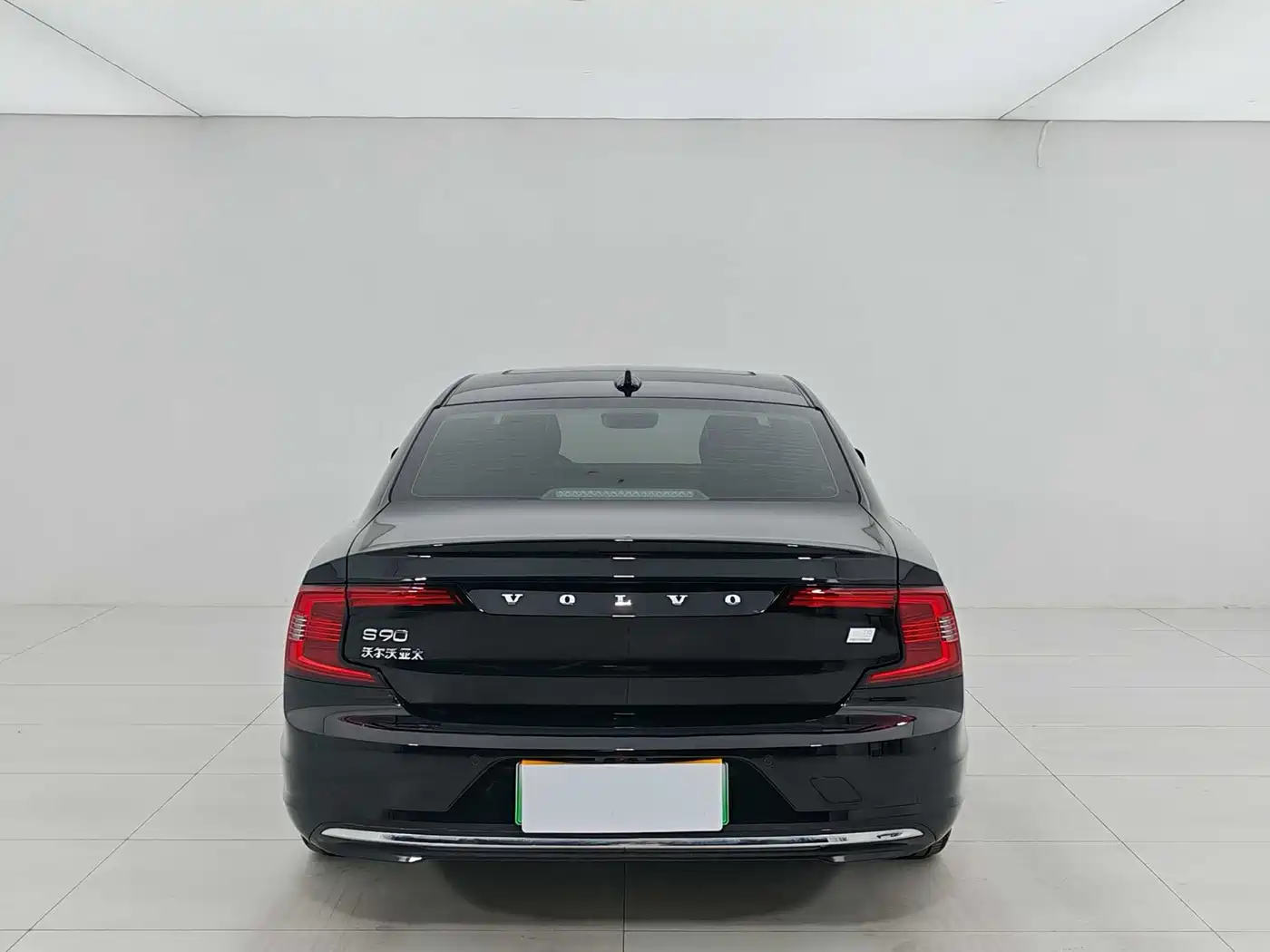 VOLVO S90 PLUG IN HYBRID