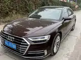 Фото 1 - Audi A8