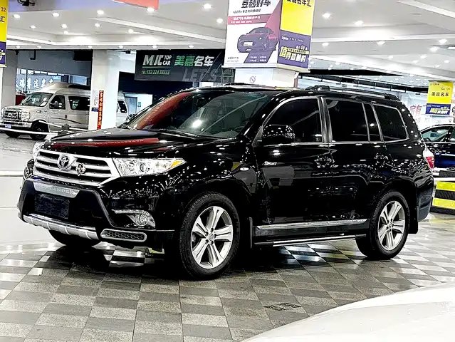 Toyota Highlander 2012 2.7L 2WD 7-Seater Luxury Navigation Edition — фото 1