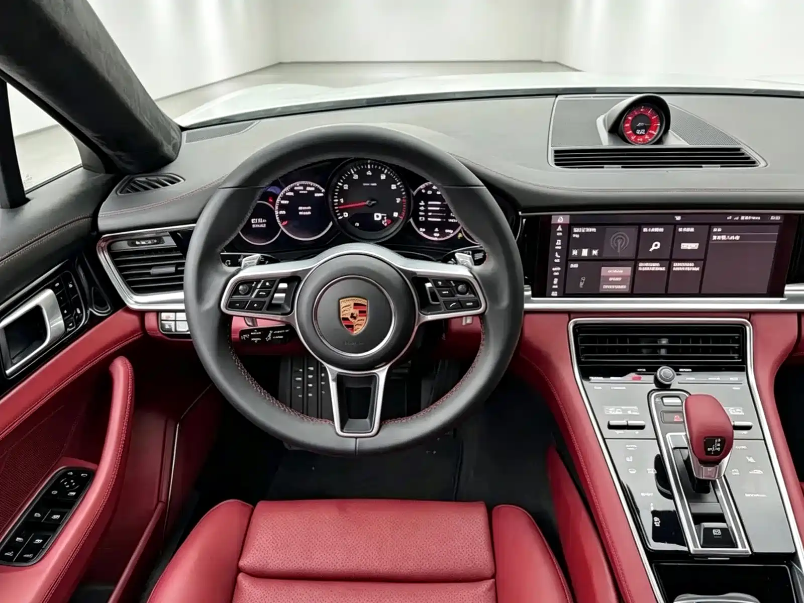 Photo 6 - Porsche Panamera