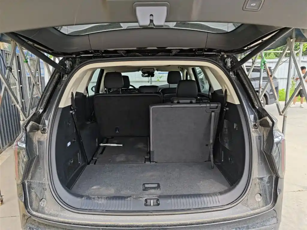 Hongqi HS7 PHEV 2024 2024 2.0T PHEV AWD Qichang Edition 7-seater