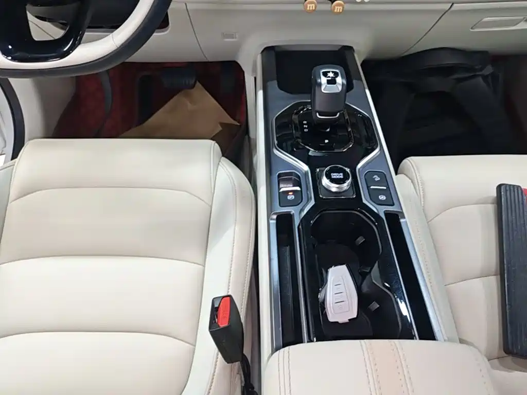 Geely ICON 2023 2023 Model 1.5TD Chocolate Deluxe Edition