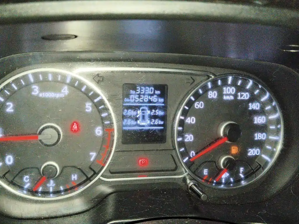 Landwind X8 2016 2015 Explorer Edition 2.0T Gasoline 4X4 Ultra Luxury