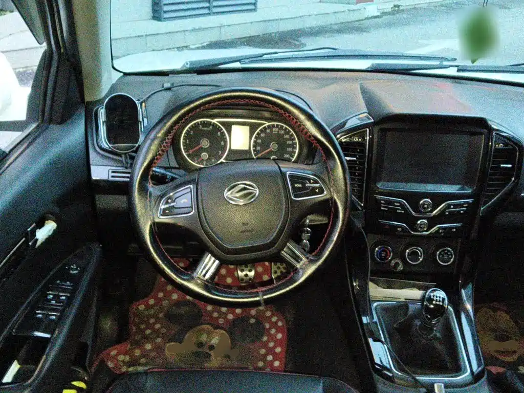 Landwind X8 2016 2015 Explorer Edition 2.0T Gasoline 4X4 Ultra Luxury