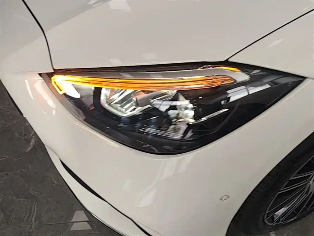 Mercedes-Benz C-Class 2024 Facelift III C 260 L Sport фото 24
