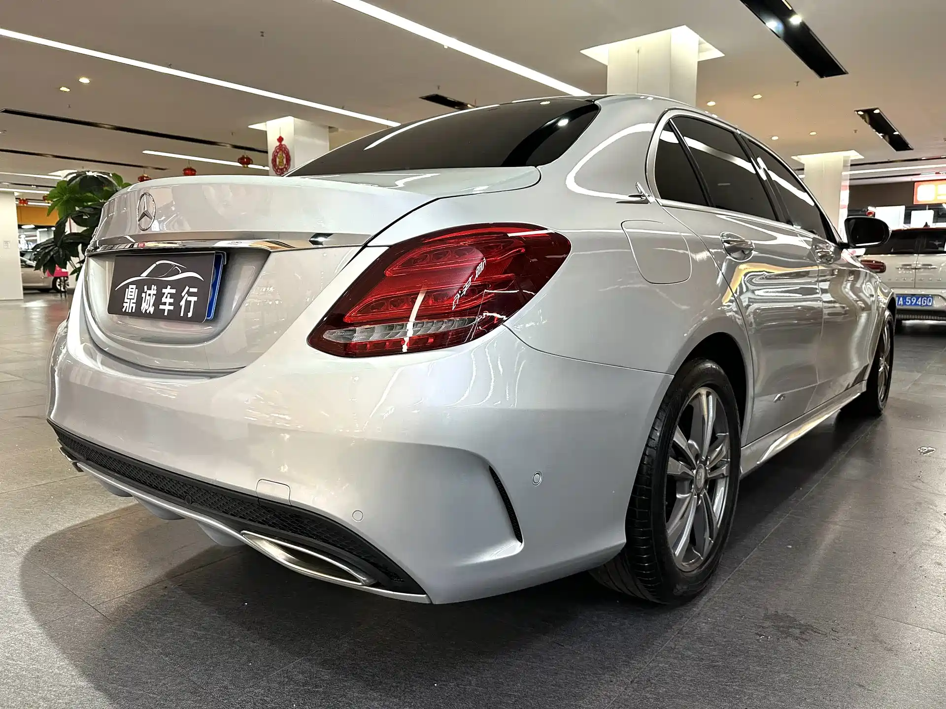 Фото 7 - Mercedes-Benz C-Class