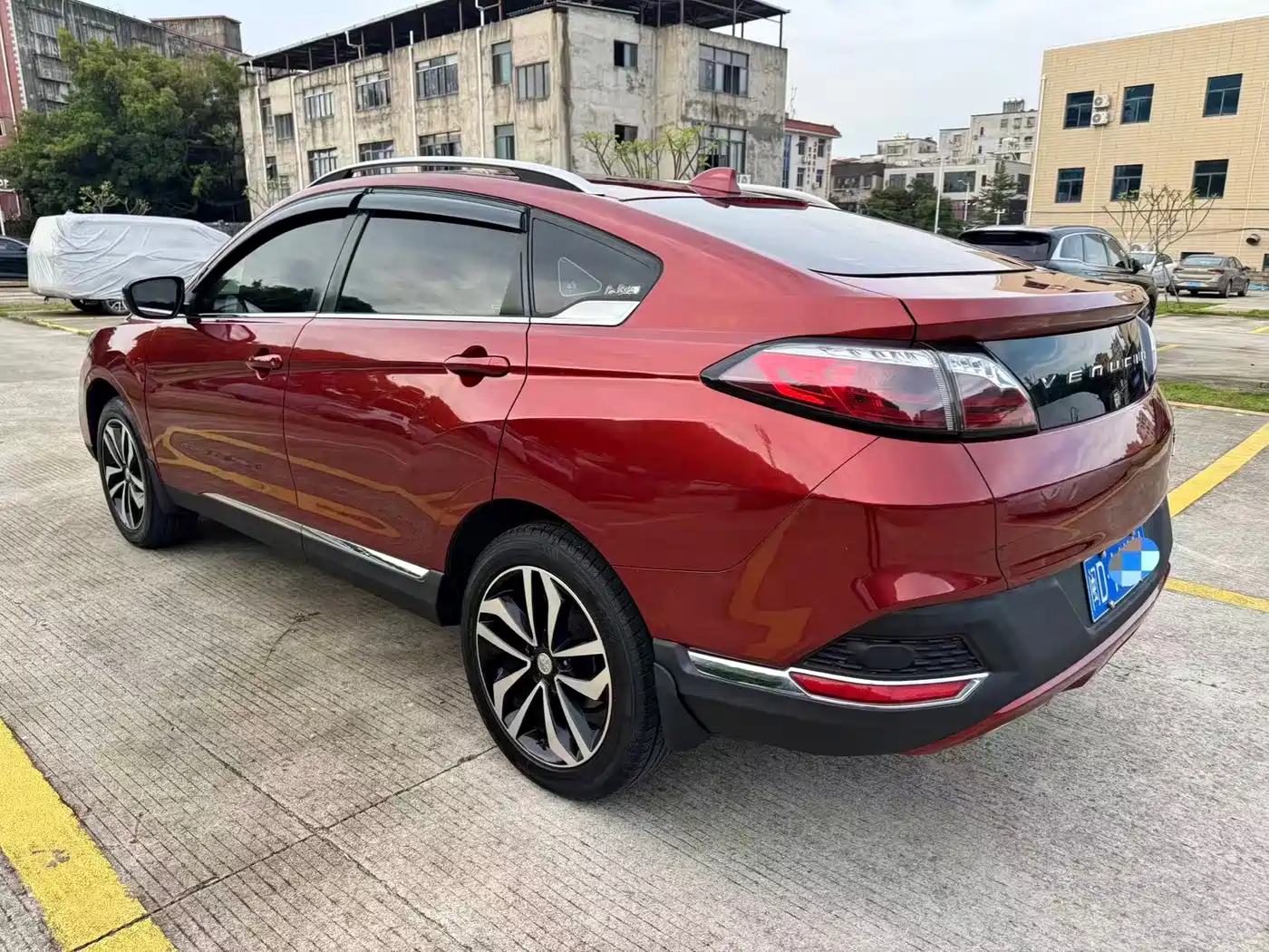 Venucia T90 2017 2017 2.0L CVT Smart Edition