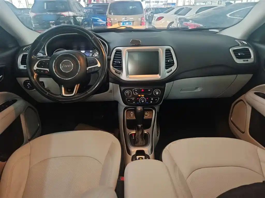 Jeep Compass 2017 2017 200T Automatic Family Edition