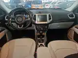 Фото 10 - Jeep Compass