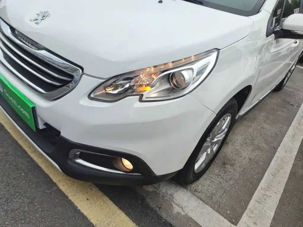 Peugeot 2008 2016 2014 1.6L Automatic Fashion Edition