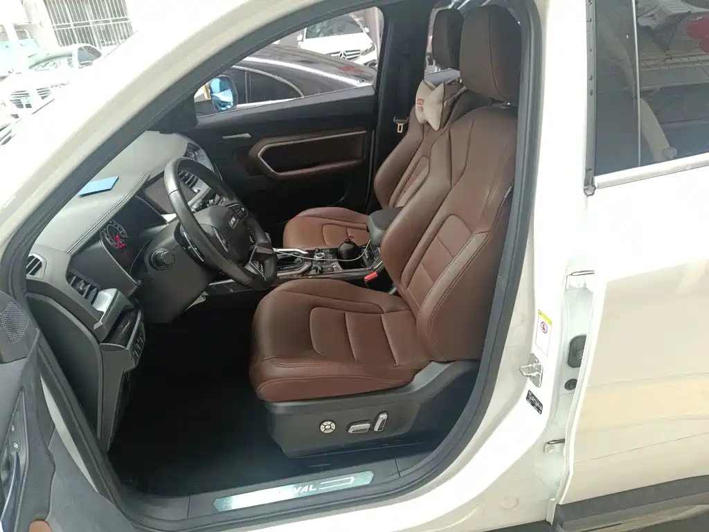 Фото 8 - Haval H6