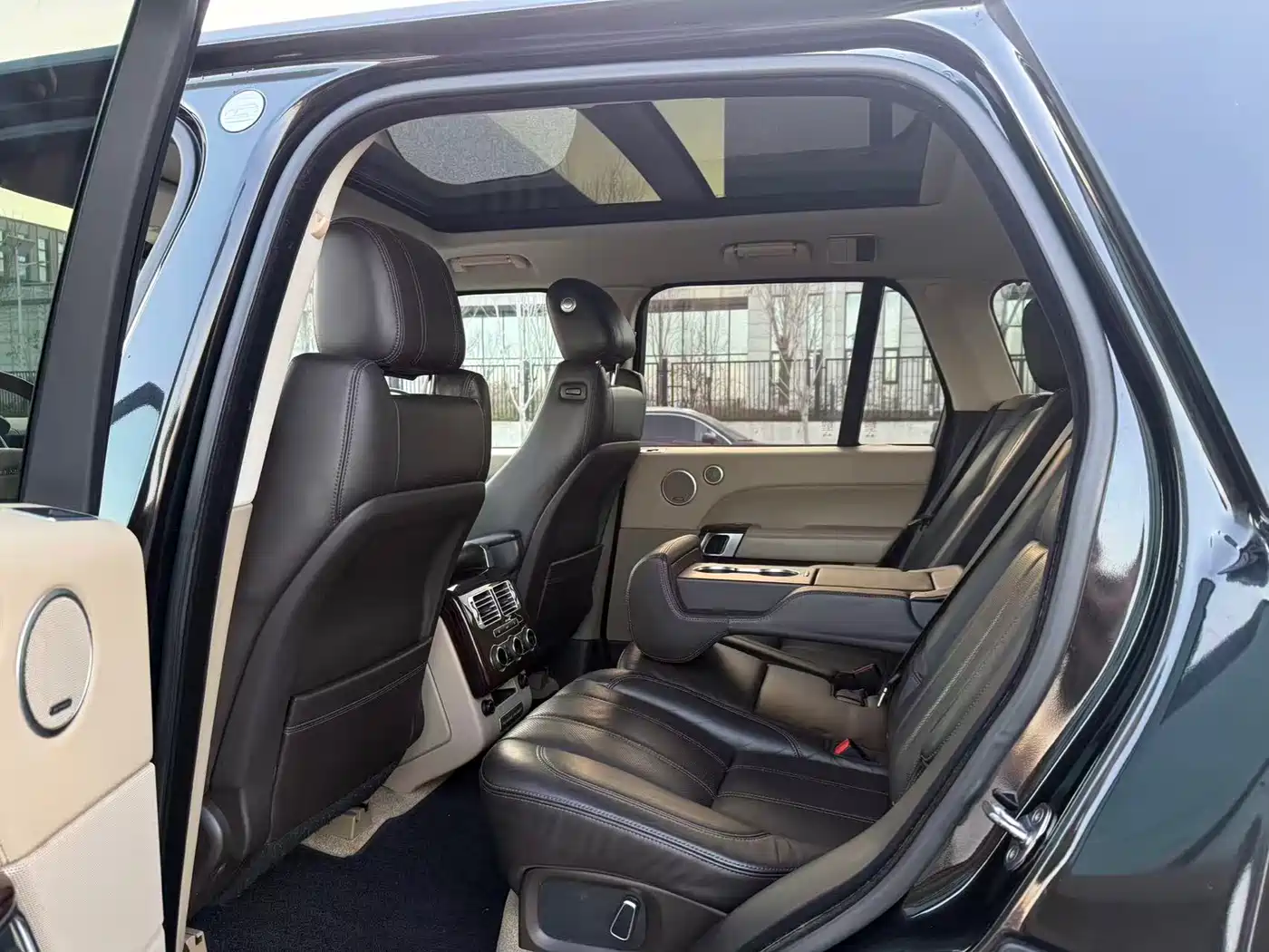Land Rover Range Rover 2014 3.0 SC V6 Vogue фото 7