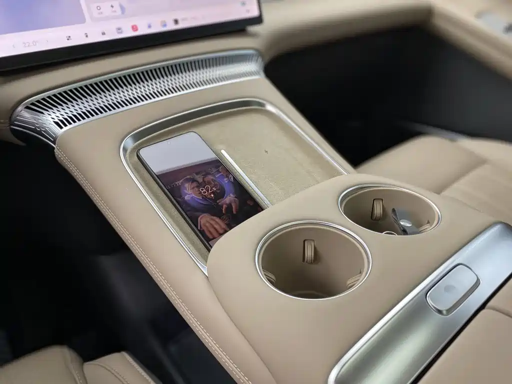 XPeng X9 2026 2025 Extended Range Edition