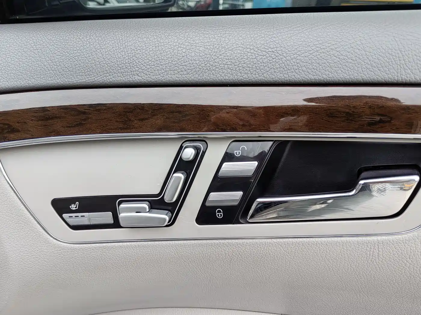 Mercedes-Benz S-Class 2010 S 300 L Premium фото 22