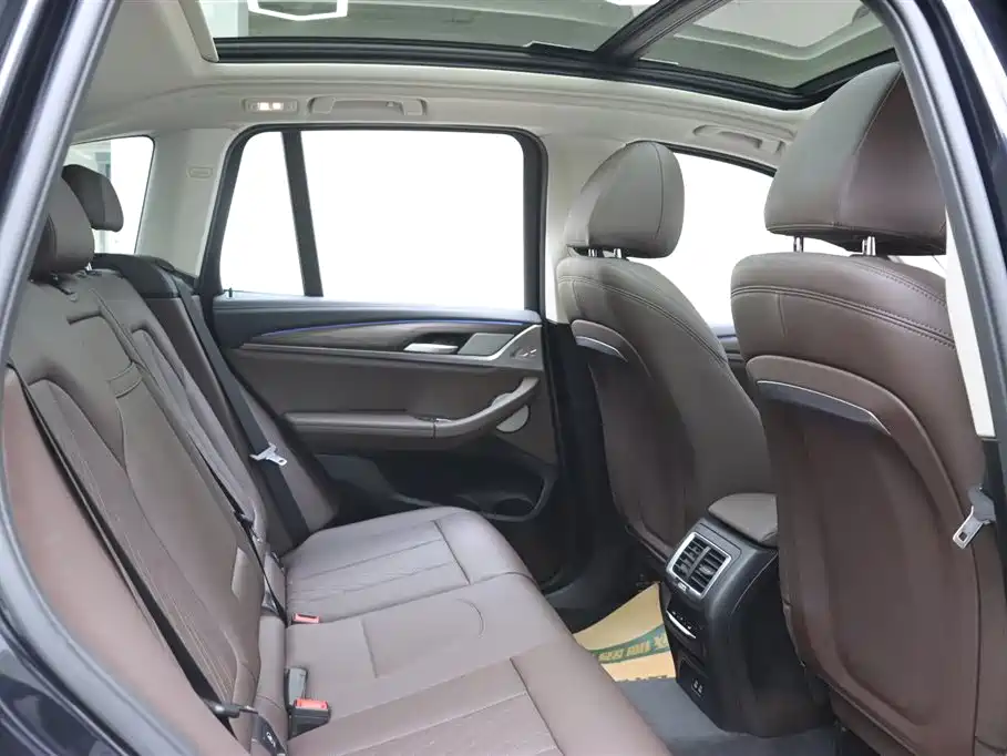 BMW X3 2023 xDrive30i Leading M Night Package фото 15