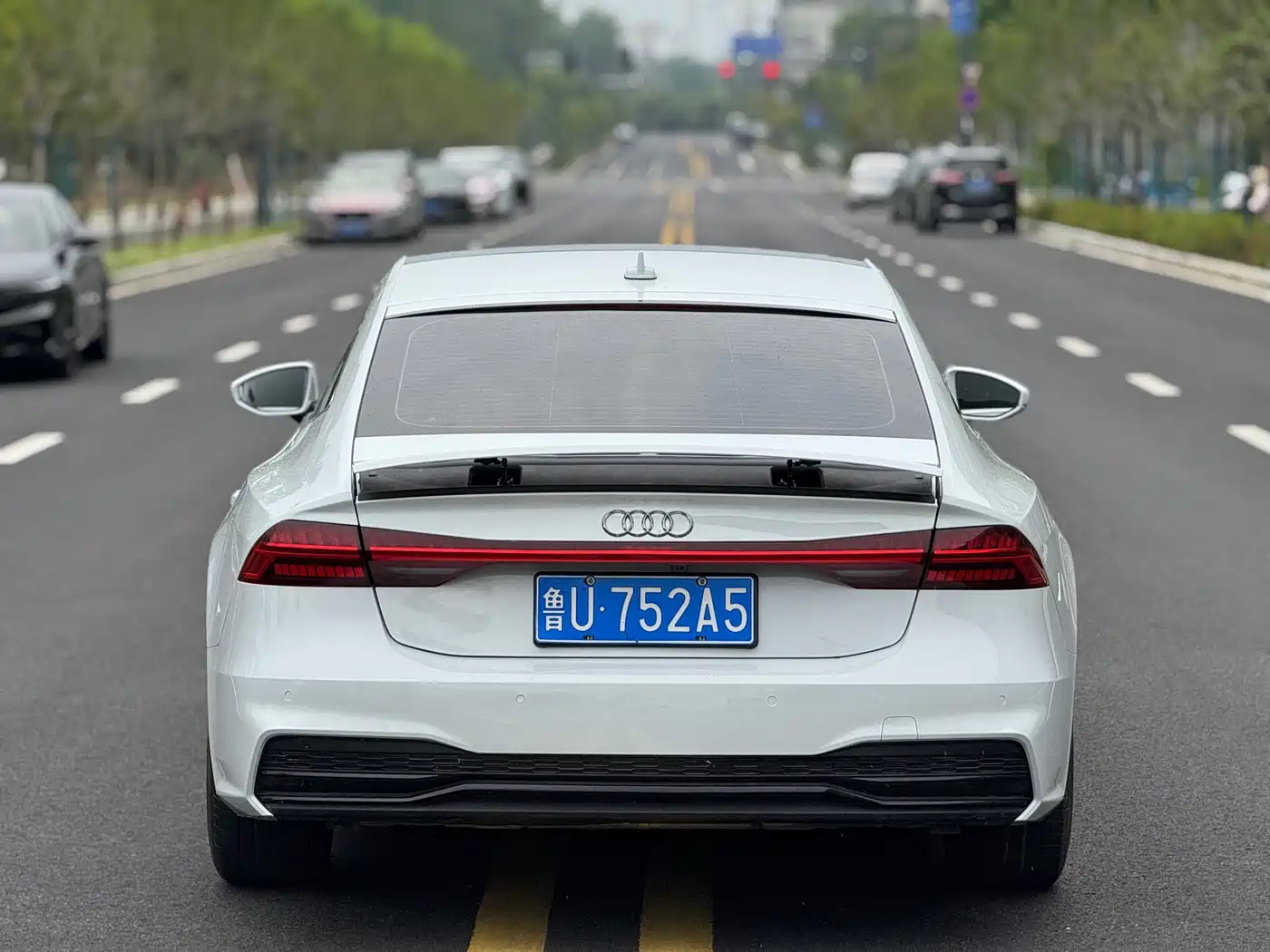 Photo 8 - Audi A7