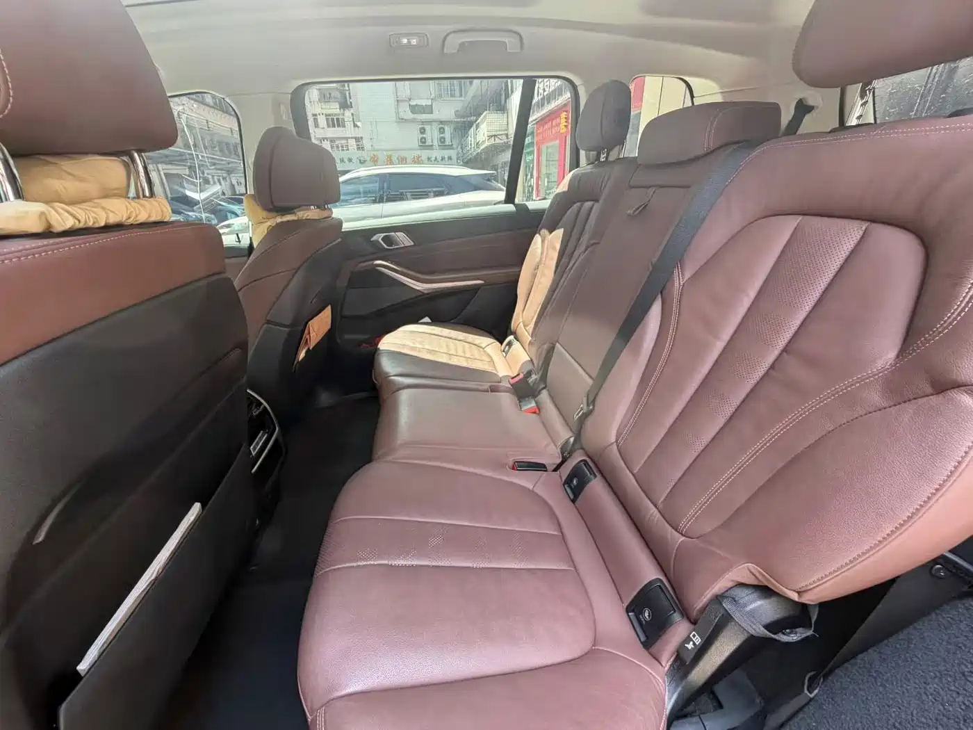 Фото 9 - BMW X7