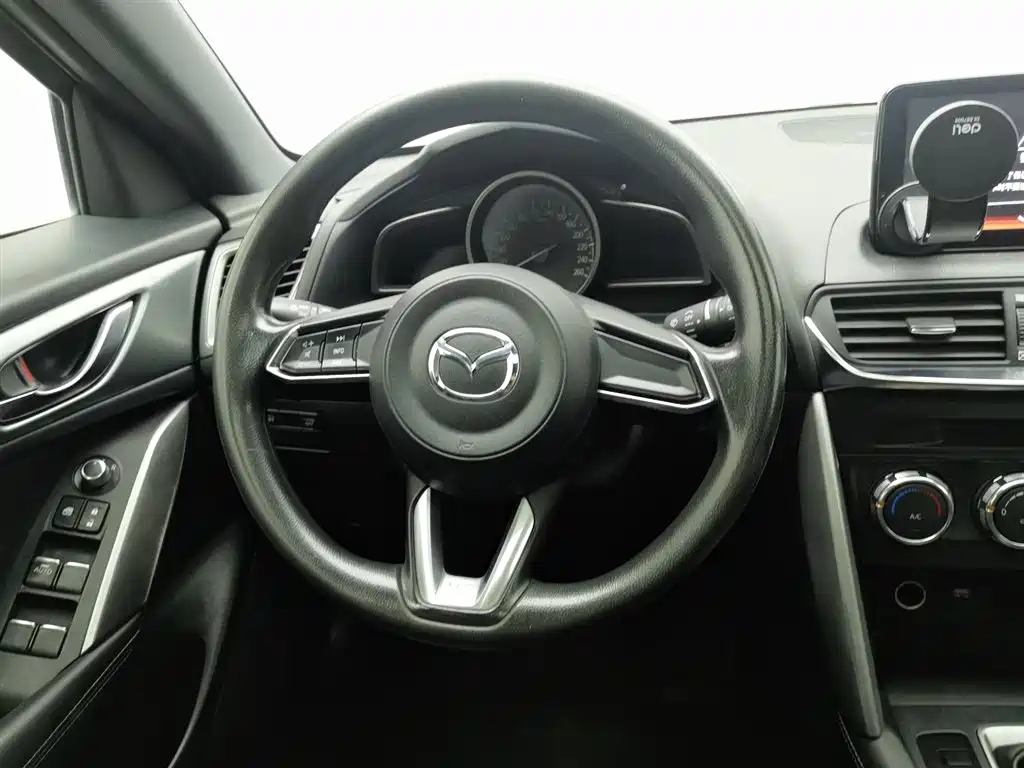 Mazda CX-4 2018 Model 2.0L Automatic 2WD Skyactiv Dynamic (China V) фото 11