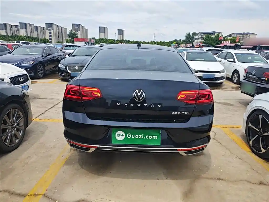 Volkswagen Magotan 2020 330TSI DSG Leading фото 6