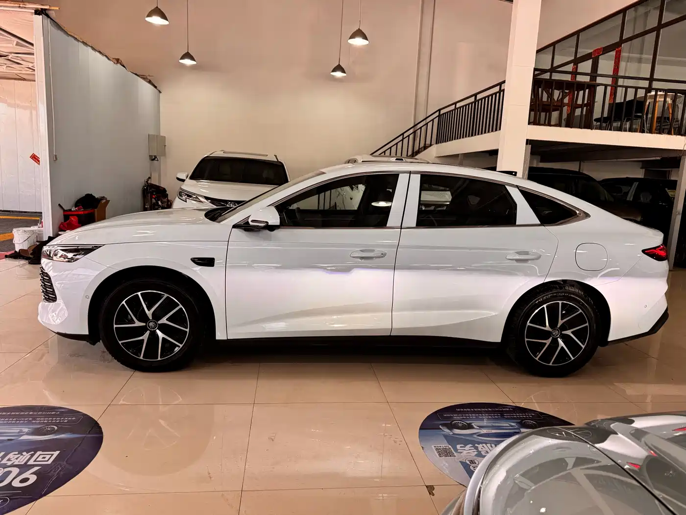 BYD Qin L 2025 DM-i Smart Drive Edition 120KM Surpassing фото 7