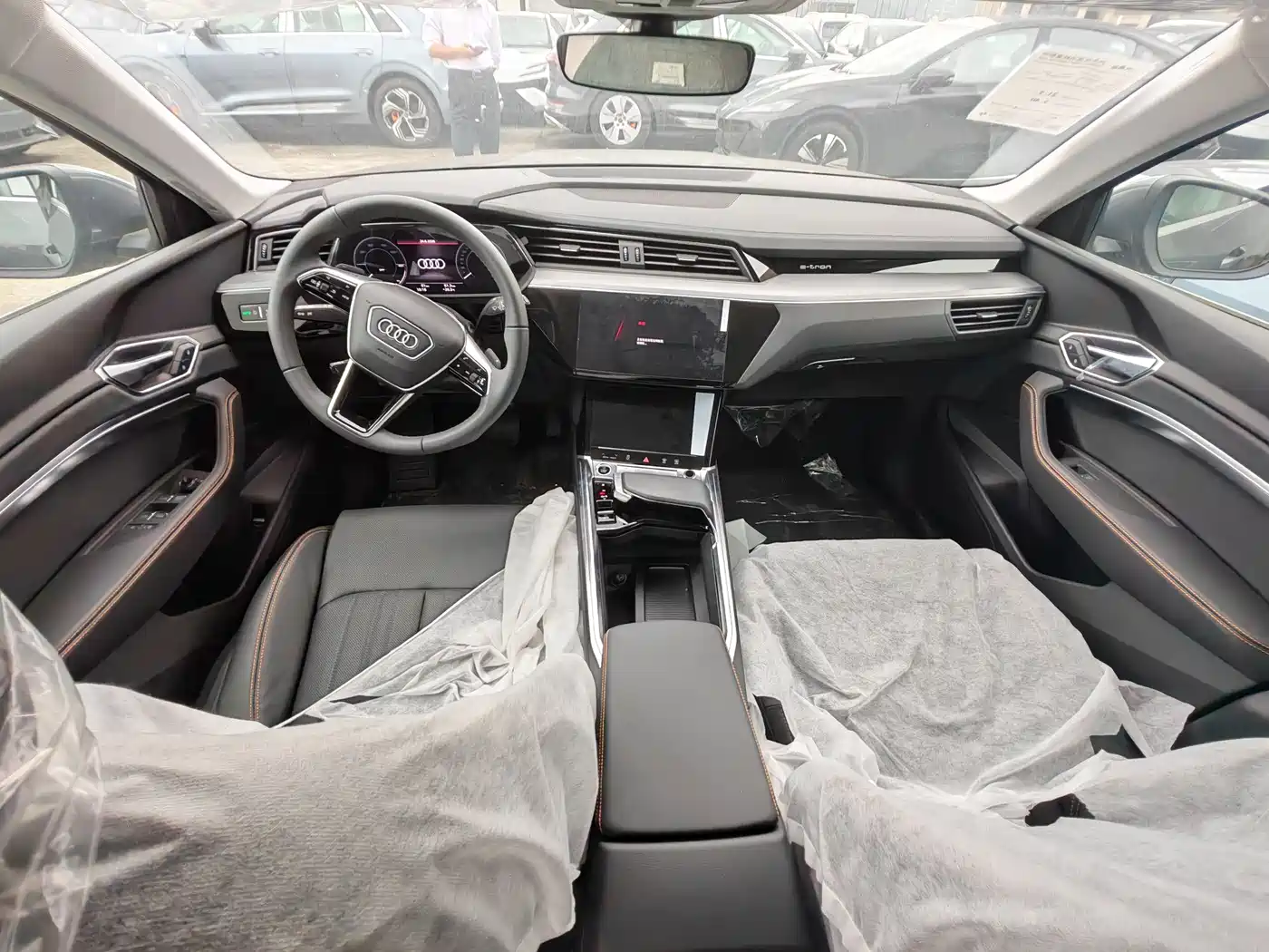 Audi e-tron 2026 2021 50 quattro Luxury