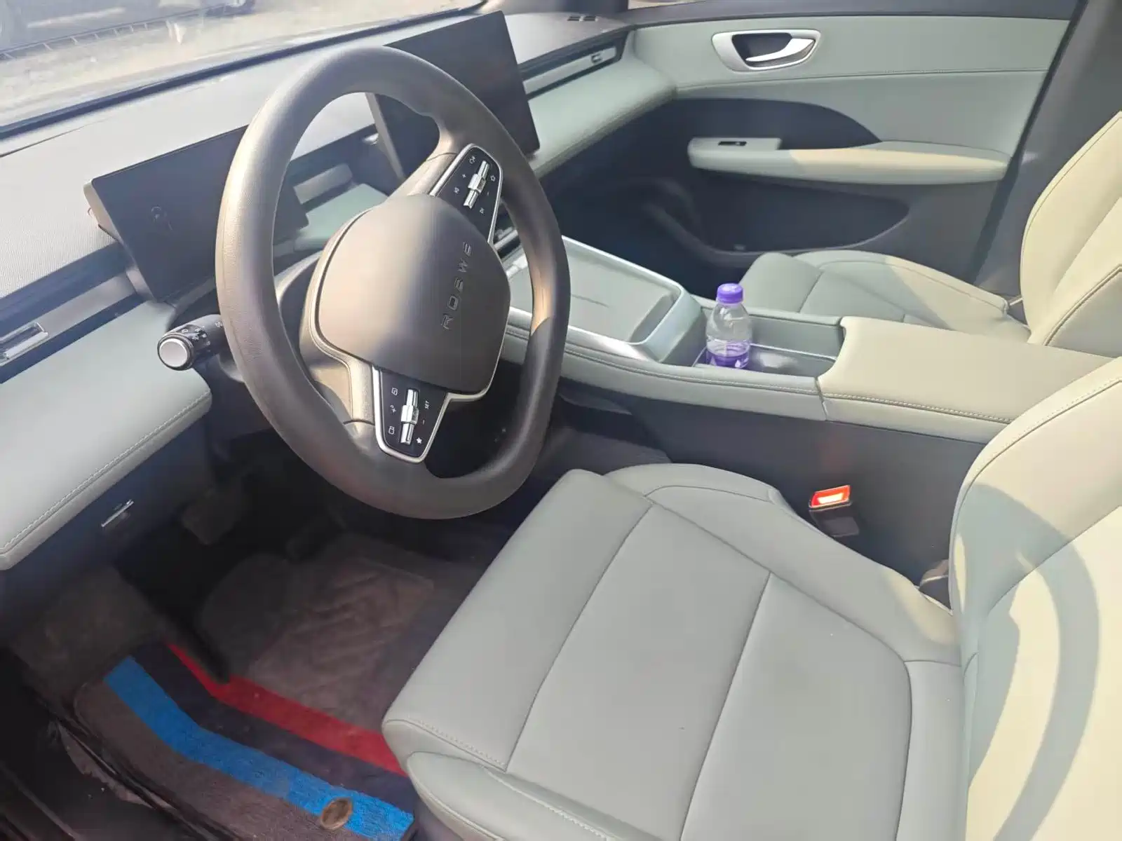 Photo 9 - Roewe D6