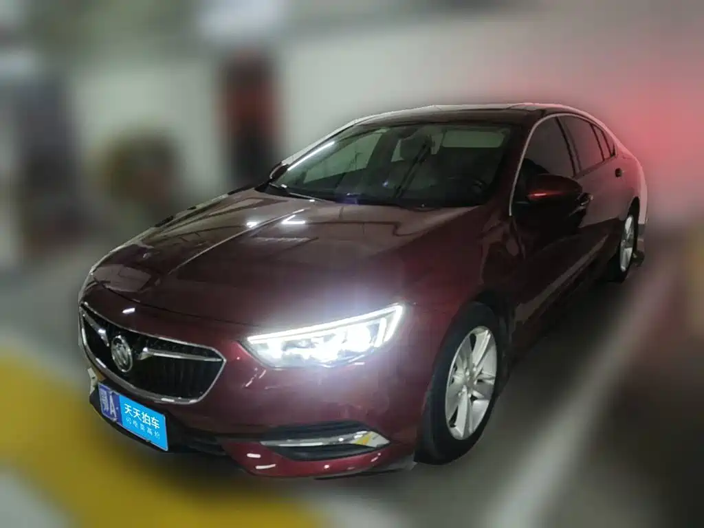 Photo 1 - Buick Regal