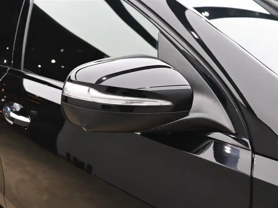 Mercedes-Benz GLE Coupe 2024 GLE 450 4MATIC Coupe SUV Fashion фото 31