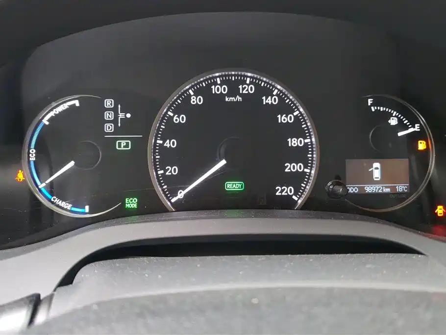 Lexus CT 2017 CT200h Comfort (Single Color, China V) фото 14