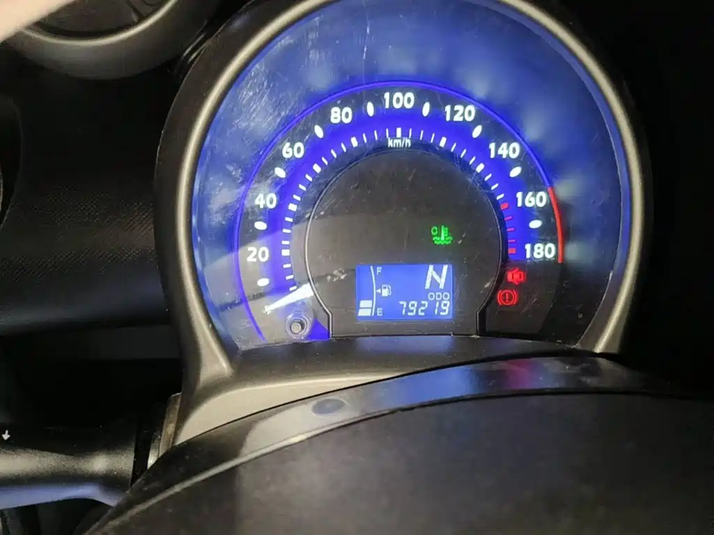 BYD F0 2014 2013 1.0L AMT Joy Edition