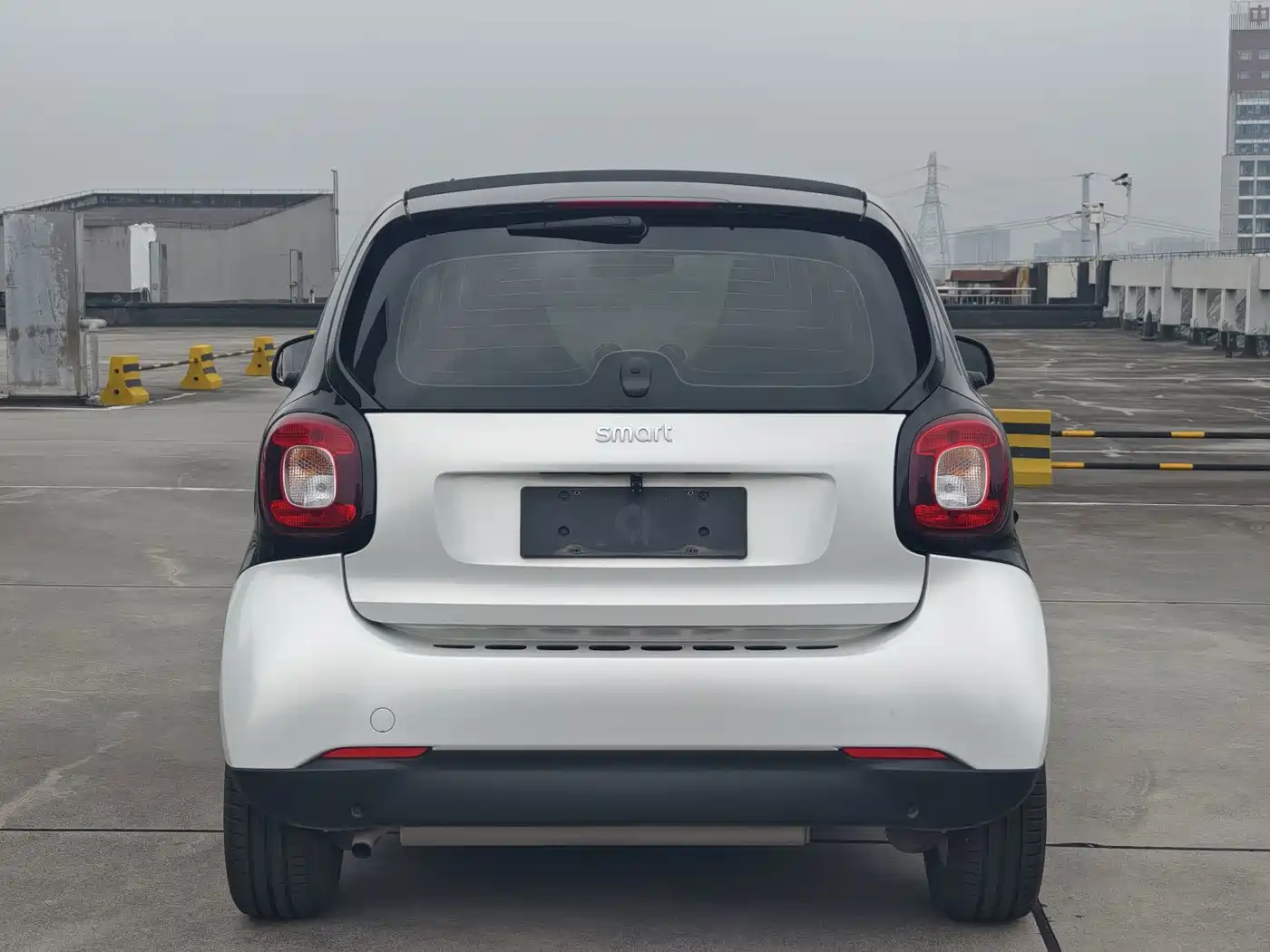 smart fortwo 2018 2015 1.0L 52kW Hardtop Agile