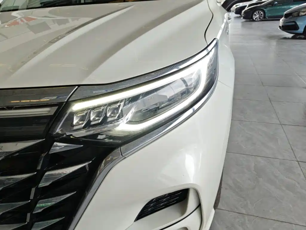 Roewe iMAX8 2024 2023 400TGI Comfort Edition