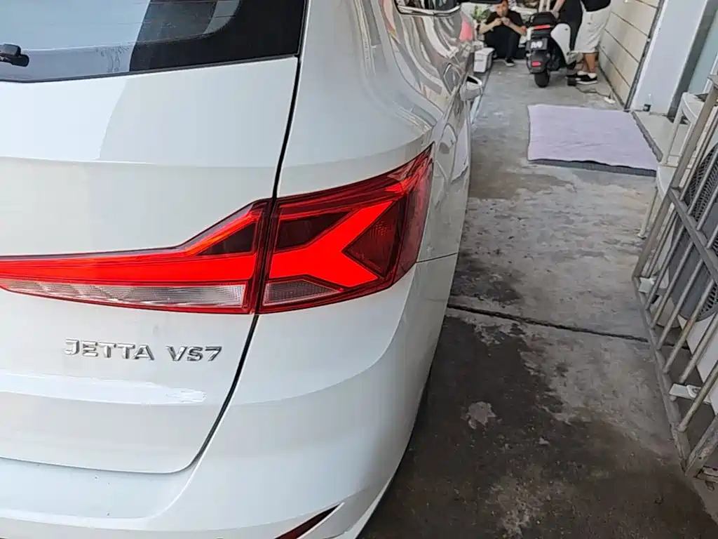 Фото 8 - Jetta VS7