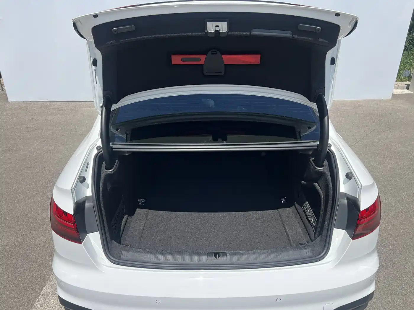 Audi A4L 2024 40 TFSI Luxury Dynamic фото 12