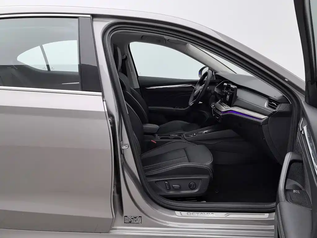 Фото 23 - Škoda Octavia