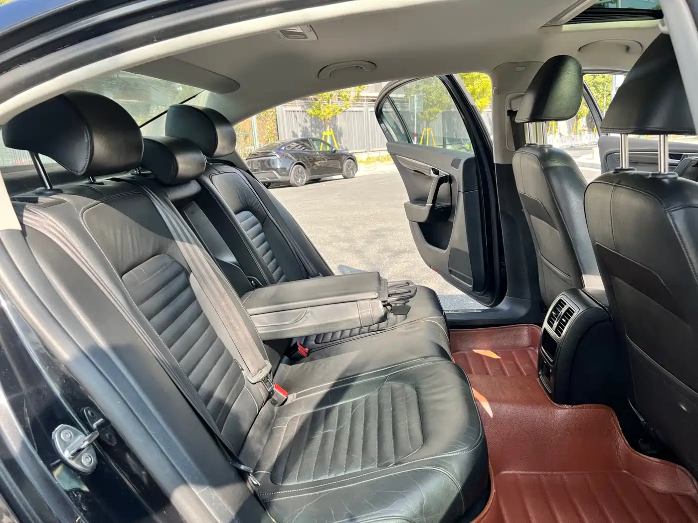 Volkswagen Magotan 2013 1.8TSI Luxury фото 13