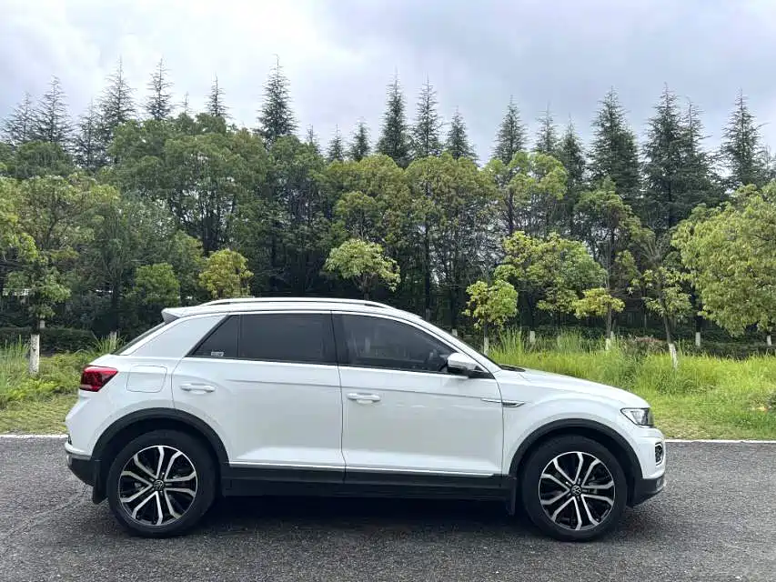 Volkswagen T-Roc, миниатюра 4