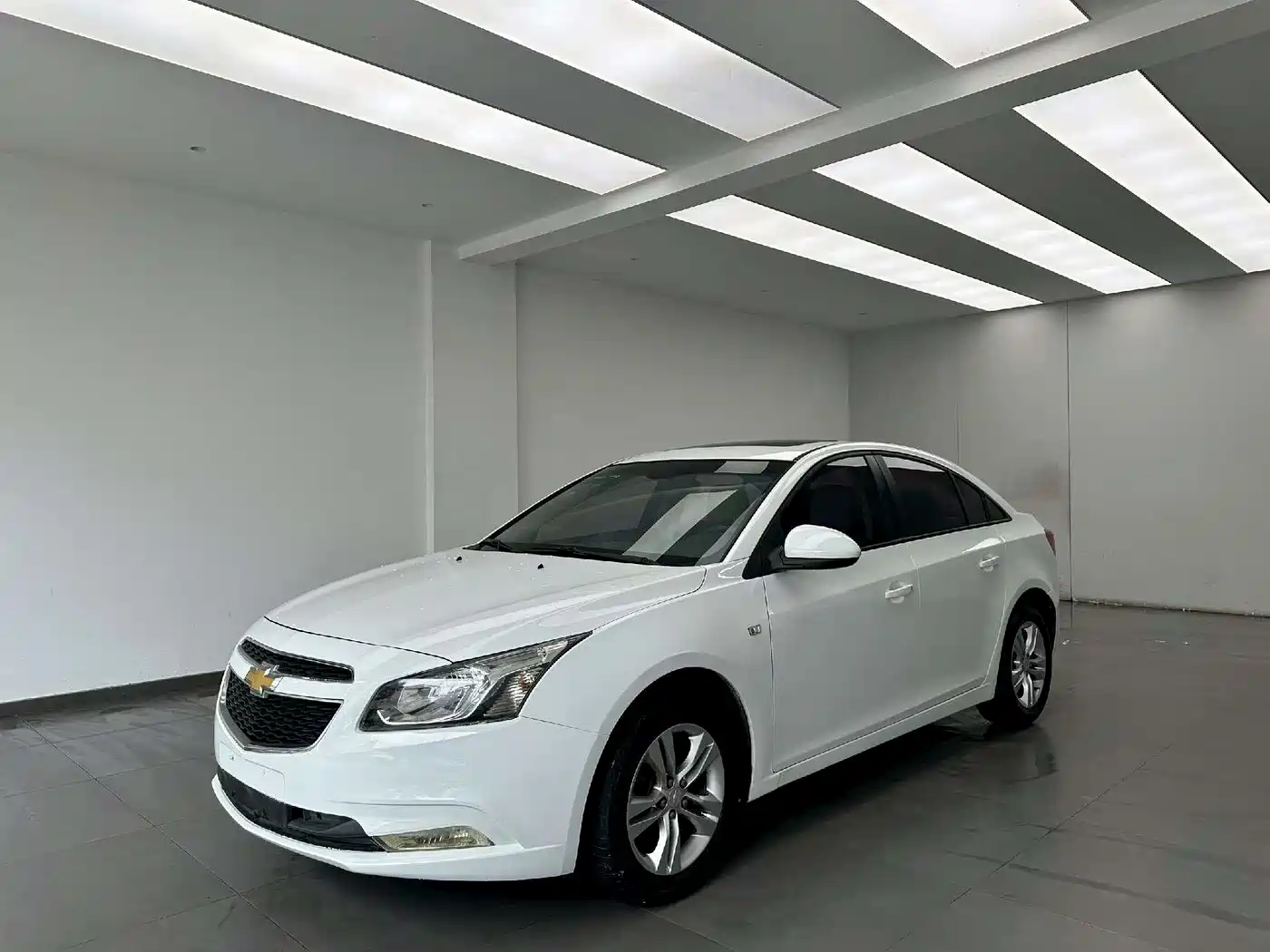 Chevrolet Cruze 2015 — пригон из Китая