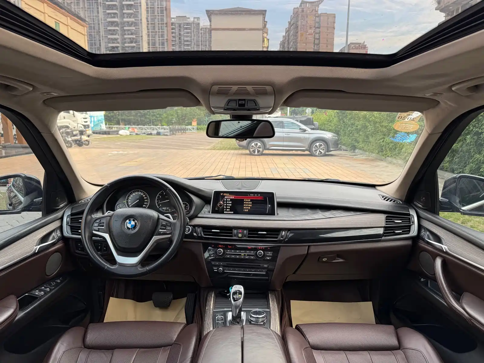 Photo 15 - BMW X5 (Import)