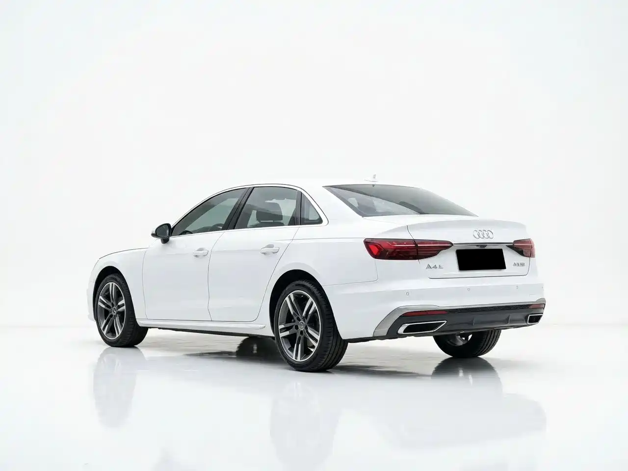 Audi A4L 2020 40 TFSI Fashion Dynamic Edition фото 4