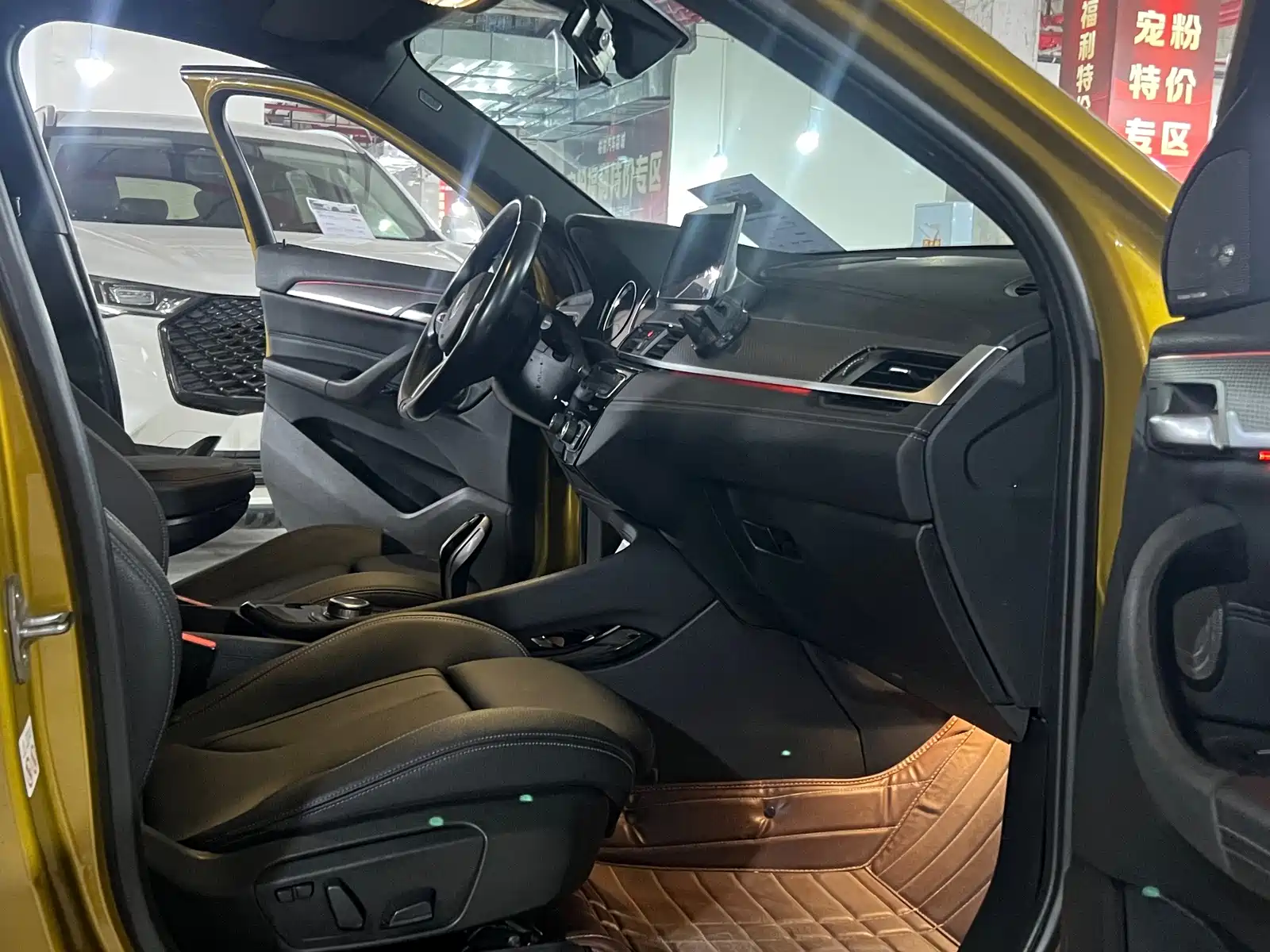 Фото 6 - BMW X2
