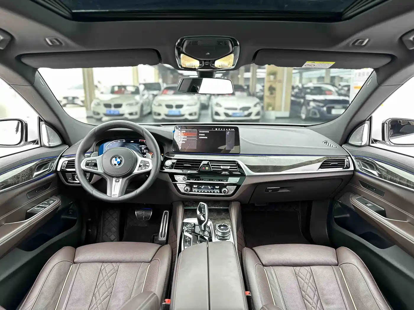 BMW 6 Series GT 2021 630i M Sport Grand Tourer Edition фото 9