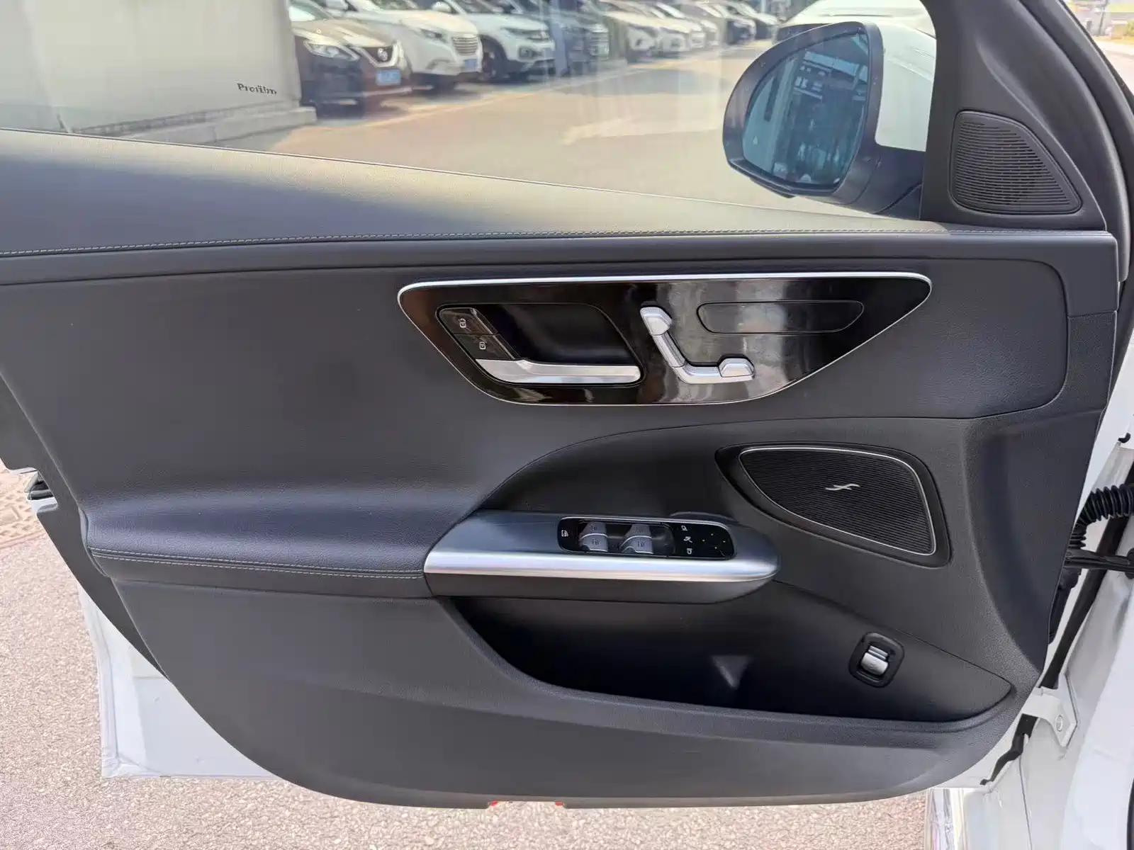 Фото 4 - Mercedes-Benz C-Class