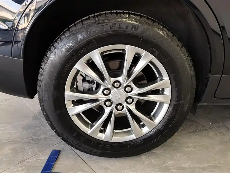 Cadillac XT5 2020 28T Luxury Model фото 6