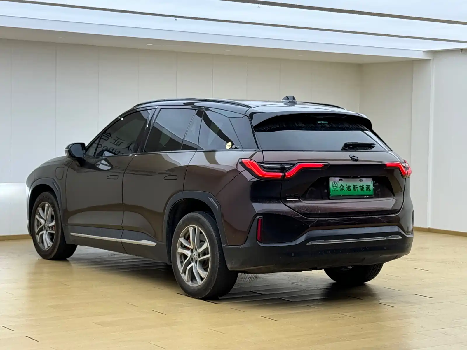 Фото 9 - NIO ES6