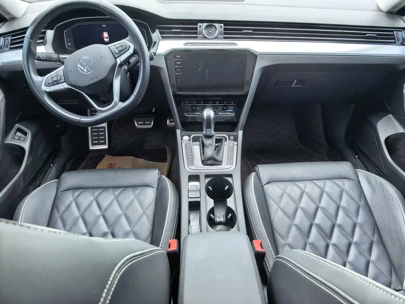 Volkswagen Magotan GTE Plug-in Hybrid 2022 GTE Luxury фото 5