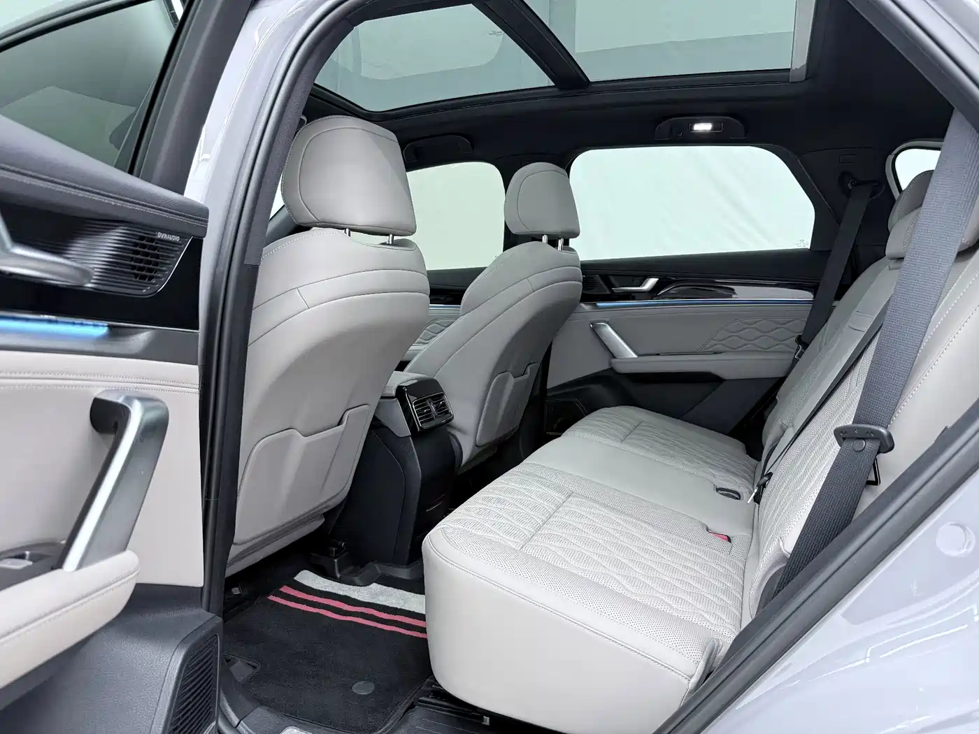 BYD Tang New Energy 2025 2025 Smart Driving Edition DM-i 115KM Honor