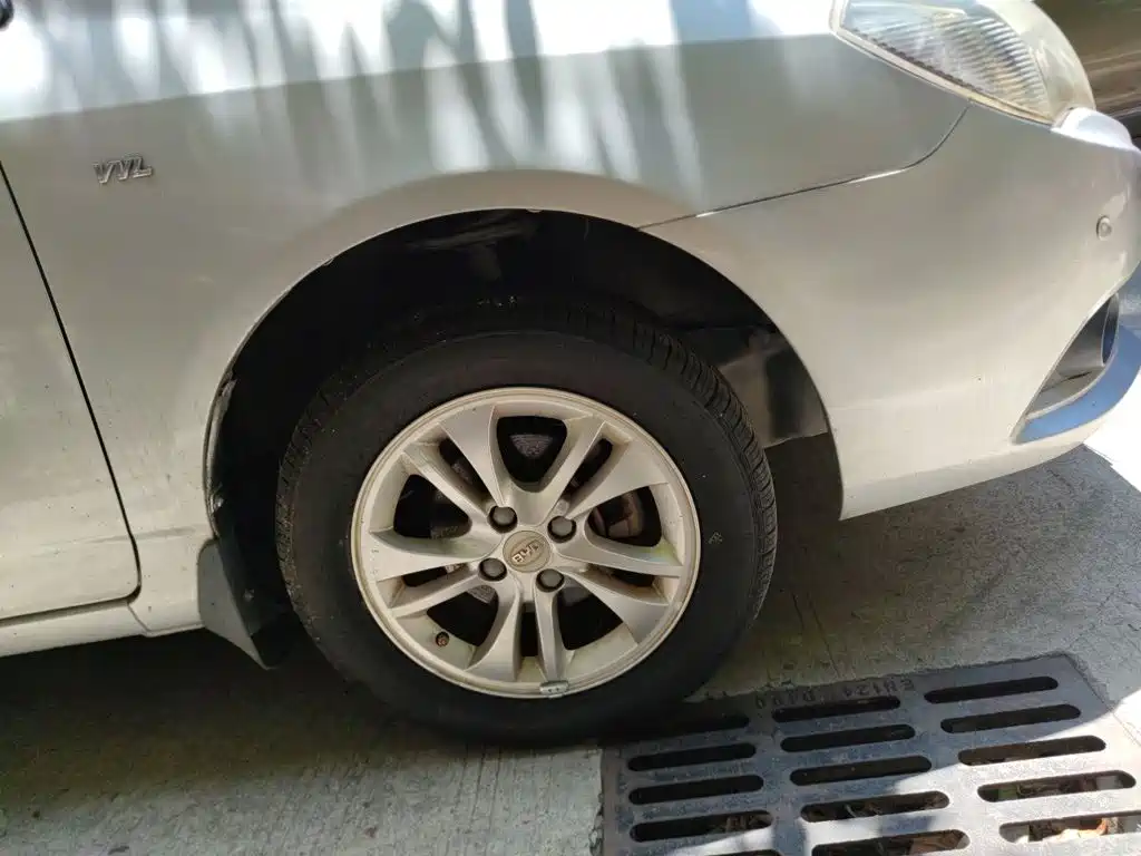 BYD F3 2015 2015 Energy-saving Edition 1.5L Automatic Luxury