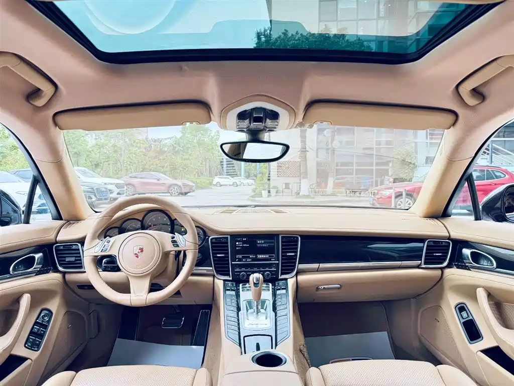 Porsche Panamera 2014 Panamera 3.0T фото 13