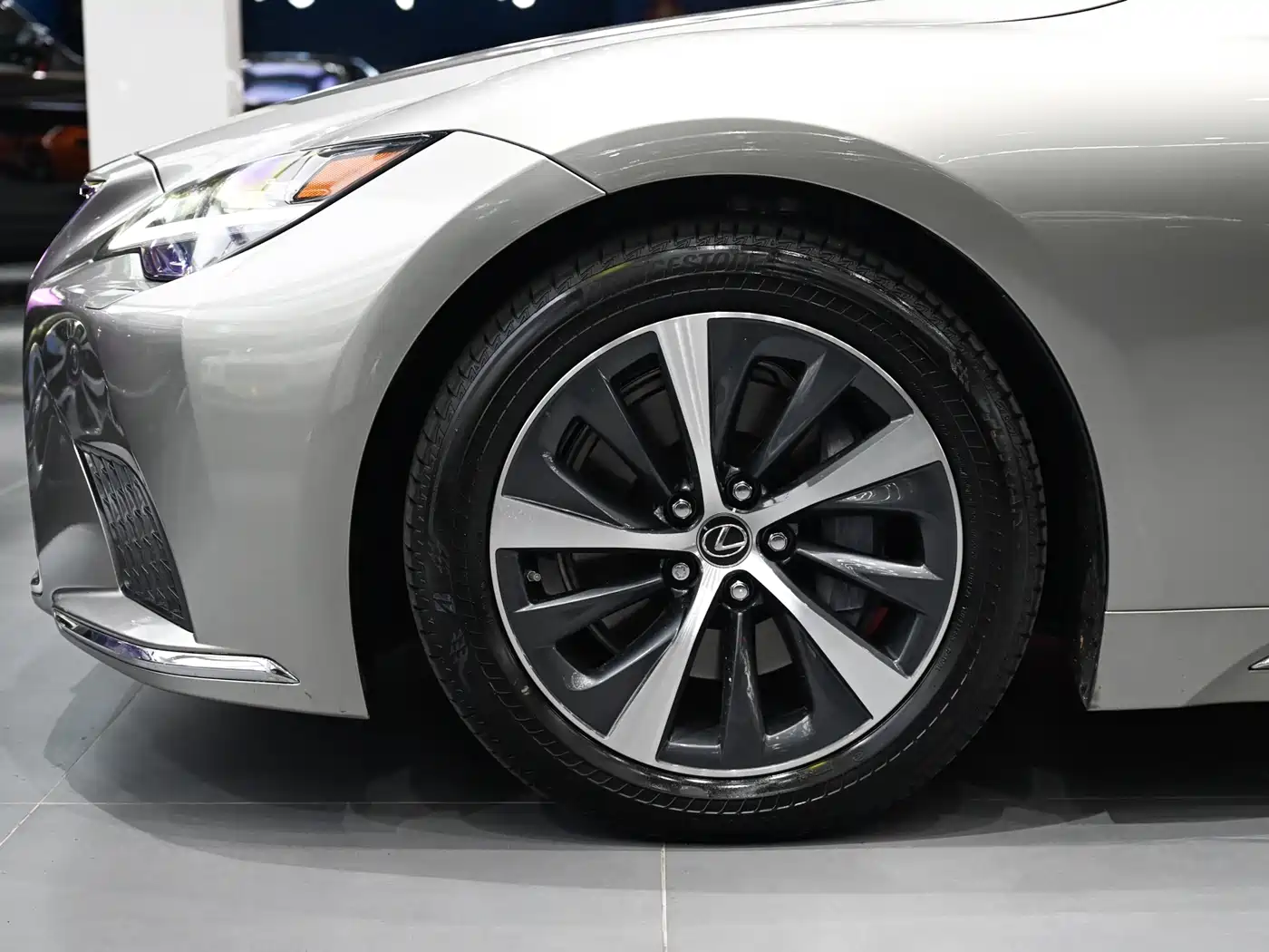 Lexus LS 2021 2021 500h Excellence Edition